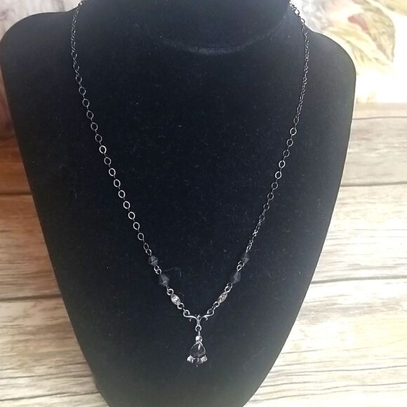 1928 Jewelry Company Petite Pendant - Picture 2 of 3